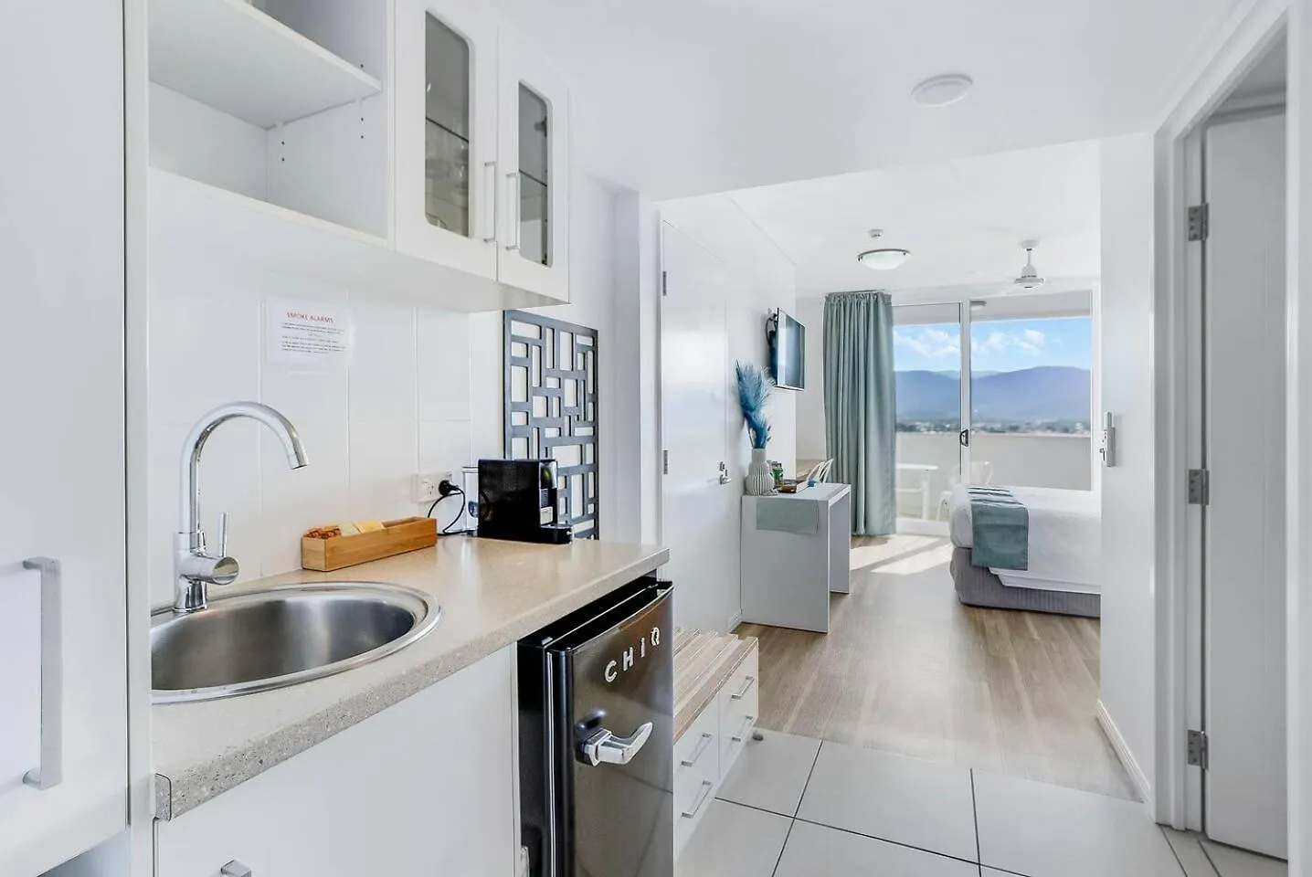 'Mcleod Corner' Resort-Style Adjacent Apartments Cairns