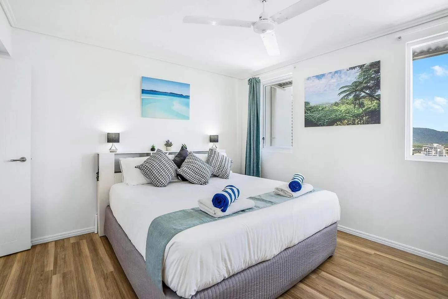 'Mcleod Corner' Resort-Style Adjacent Apartments Cairns